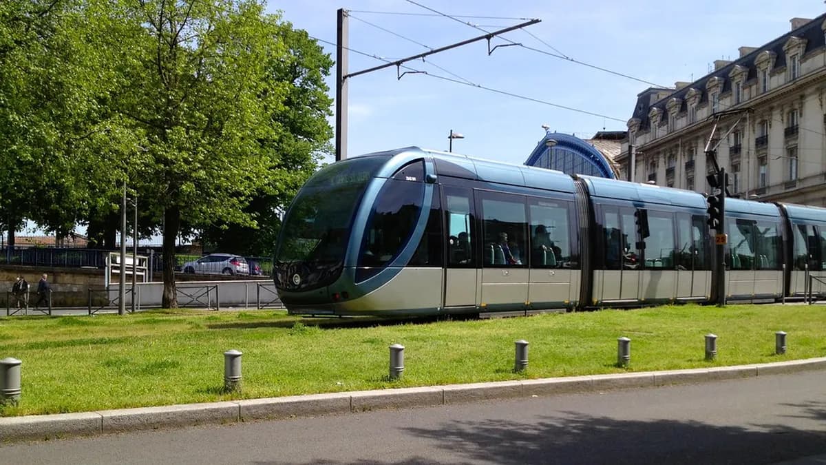 8 Things to Know About Marseille Metro and Tram Tickets